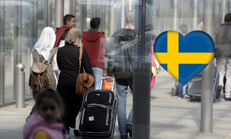 السويد أعلنت رسمياً أن جميع اللاجئين السوريين في حاجة للحماية