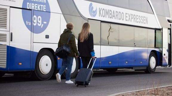 حافلات Kombardo Expressen ستوصل الركاب من Jylland إلى مطار كوبنهاجن. سيتمكن الدنماركيون الآن من استقلال وسائل نقل أسهل أثناء رحلاتهم