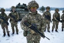 خطر المواجهة العسكرية بين الناتو وروسيا موجود بالتأكيد ويزداد كما أوضح كلاوس ماتيسين في إصدار يوم الأربعاء من Lippert على TV 2 NEWS.