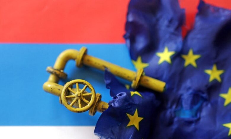 تجتمع الدول الأعضاء في الاتحاد الأوروبي البالغ عددها 27 دولة في قمة براغ اليوم لمواجهة تهديد بوتين الدائم لأمن الطاقة بأوروبا