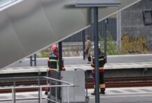 لاحظ الركاب تأخر عدة قطارات صباح الخميس فقد اصطدم قطار بشخص بالقرب من Karlslunde في الصباح الباكر ما تسبب بموته. وتعيق أعمال الطوارئ مرور