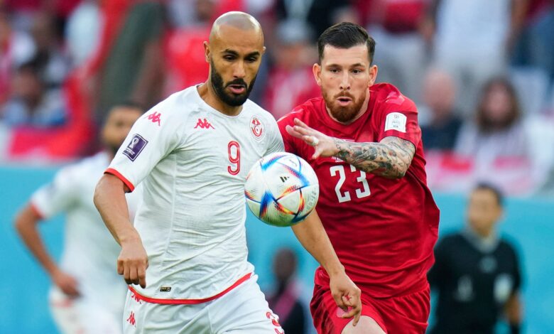 نورد إليك تغطية كاملة لمباراة الدنمارك ضد تونس التي جرت منذ قليل على أرض استاد المدينة التعليمية في الجولة الأولى للمجموعة الرابعة