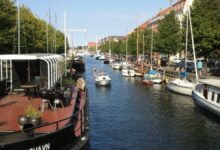 إن كنت تحلم بالزواج في الهواء الطلق في قناة Christianhavns Kanal أو جسرٍ في حديق عامة، فسيصبح ذلك ممكناً بدءاً من العام الجديد!